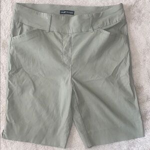 Hilary Radley Green Bermuda Shorts Lightweight Knee-Length